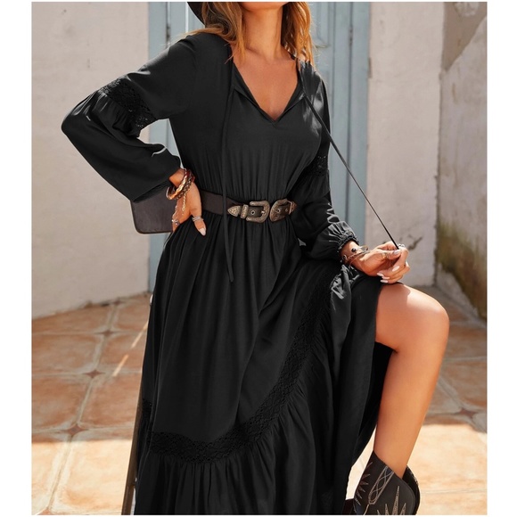 Boho Black Lace Long Sleeve Maxi Dress - Picture 4 of 7
